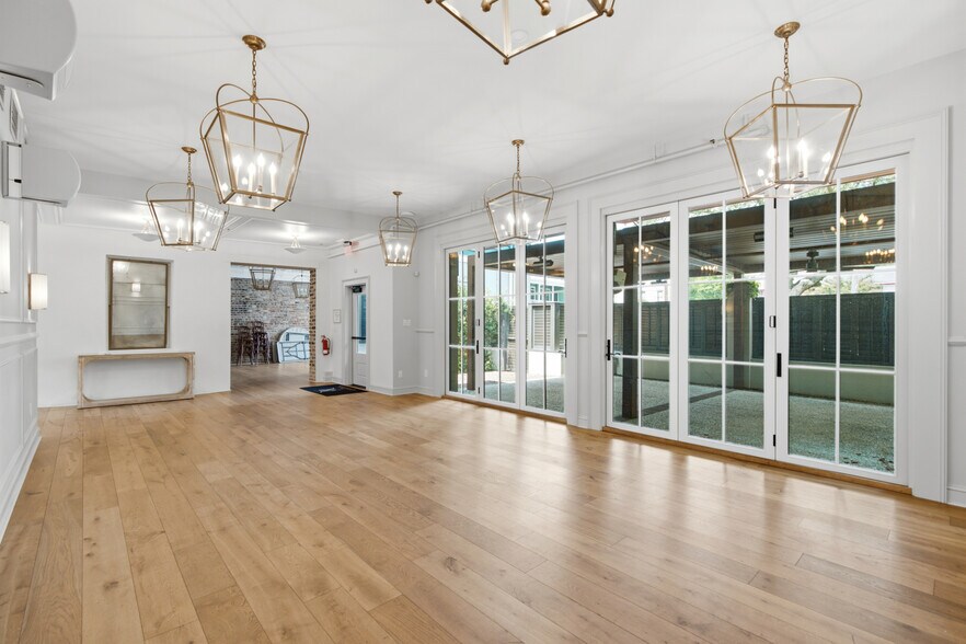 207 Rutledge Ave, Charleston, SC à louer - Photo de l’immeuble – Image 3 sur 9