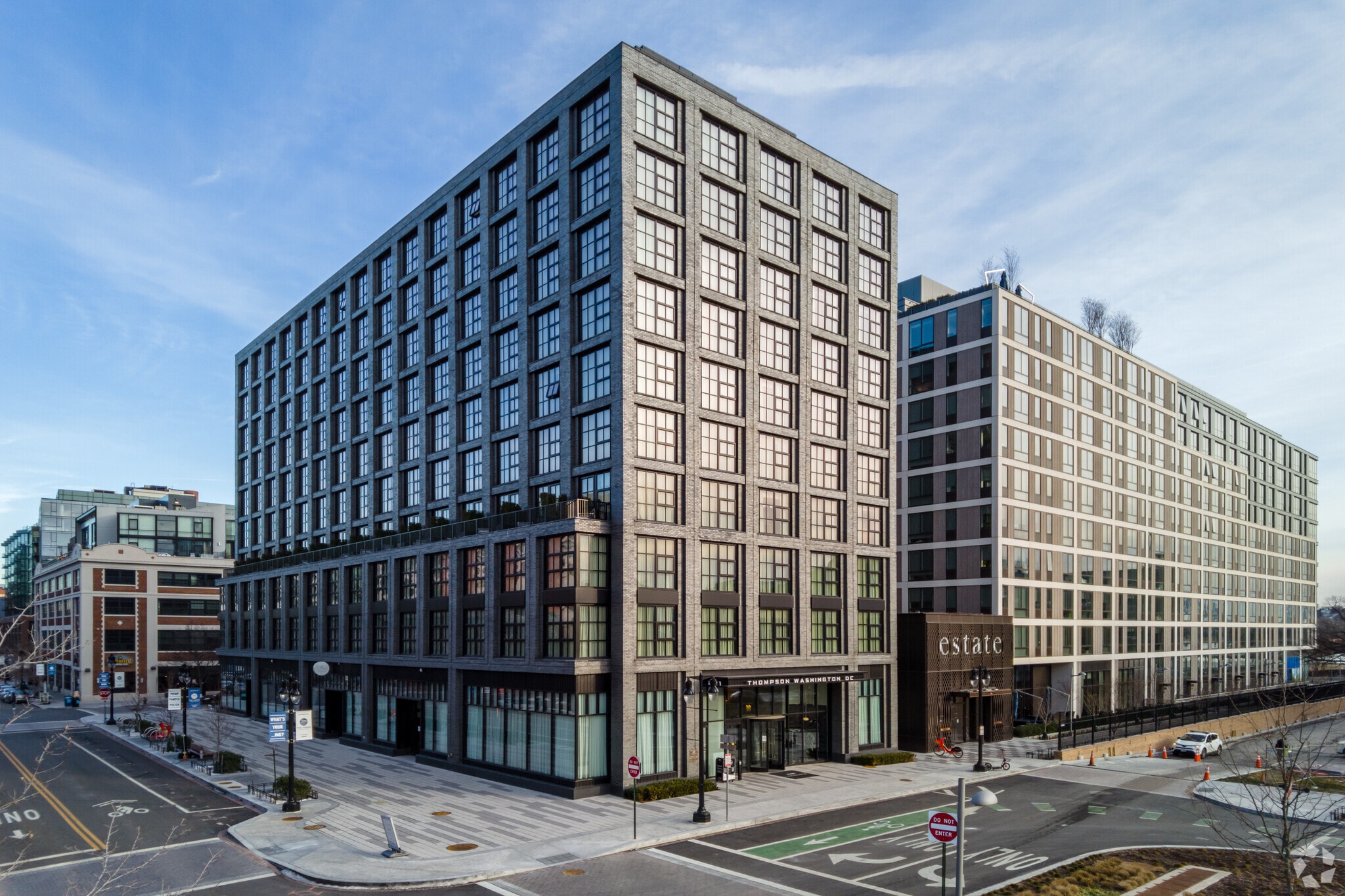 221 Tingey St SE, Washington, DC à louer Photo principale– Image 1 sur 5