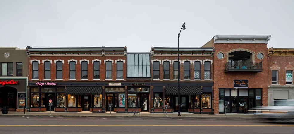 908 E Broadway, Columbia, MO à louer - Photo de l’immeuble – Image 3 sur 3