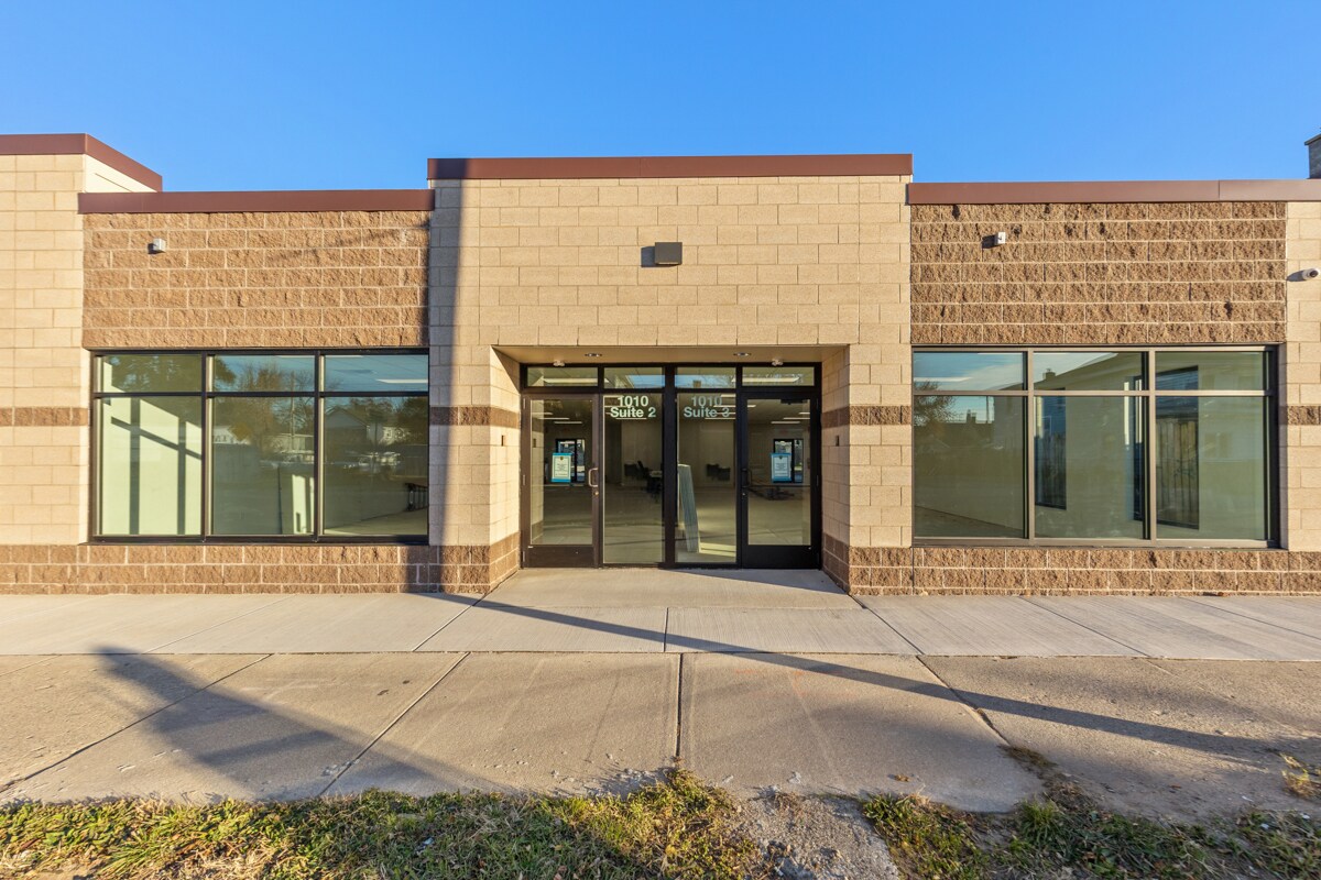 1010 Cesar E Chavez Ave SW, Grand Rapids, MI à louer Photo principale– Image 1 sur 29
