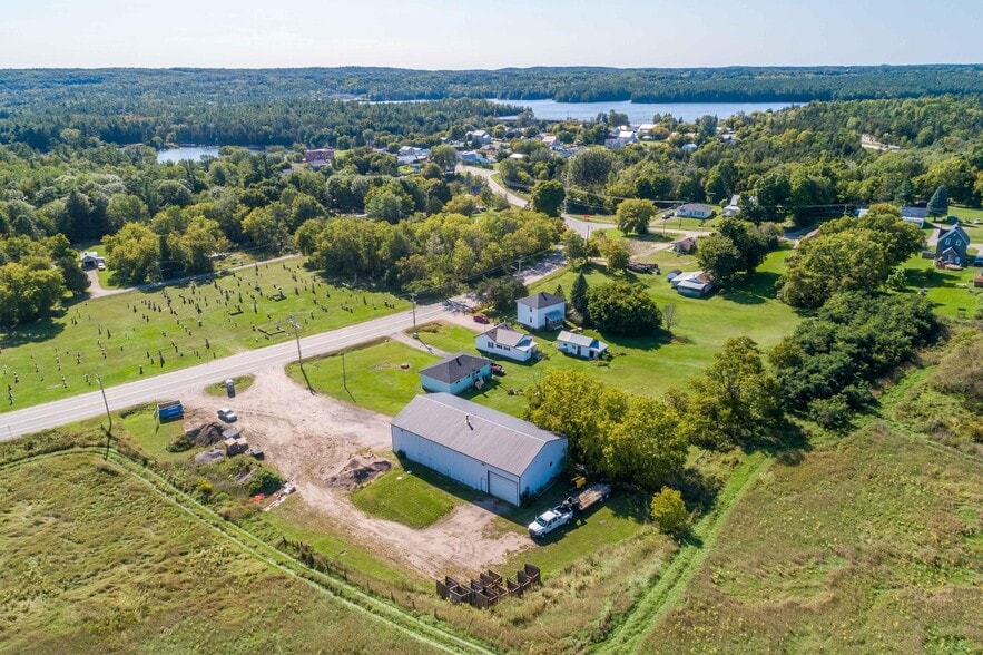 18 Rue De Clarendon, Portage-du-fort, QC à vendre - Aérien – Image 3 sur 6