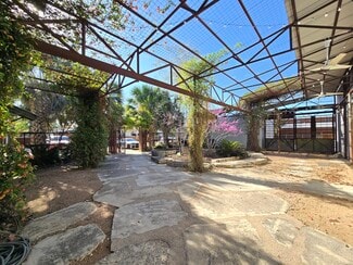 Plus de détails pour 114 E Cevallos, San Antonio, TX - Bureau à louer