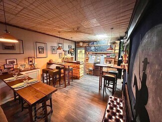 Plus de détails pour 34 Cardiff Rd, Newport - Local commercial à louer