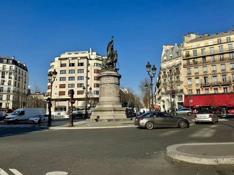 Local commercial dans Paris à louer - Aérien – Image 1 sur 9