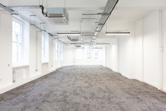 4 Great Portland St, Londres à louer Photo intérieure– Image 2 sur 9