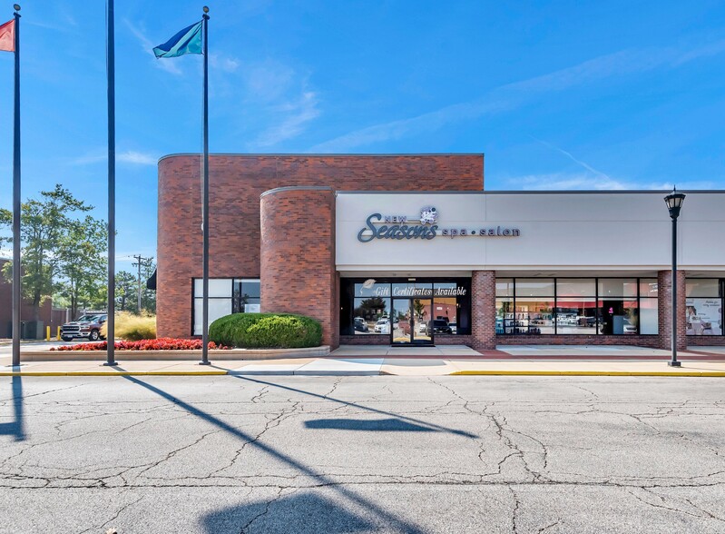 1-40 Ronnie's Plz, Saint Louis, MO à louer - Photo de l’immeuble – Image 1 sur 6