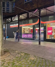 Local commercial dans Madrid, Madrid à louer Photo intérieure– Image 1 sur 14