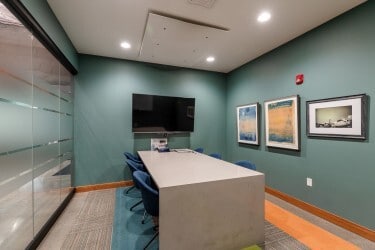 9800 SW Nimbus Ave, Beaverton, OR à vendre - Photo intérieure – Image 3 sur 4