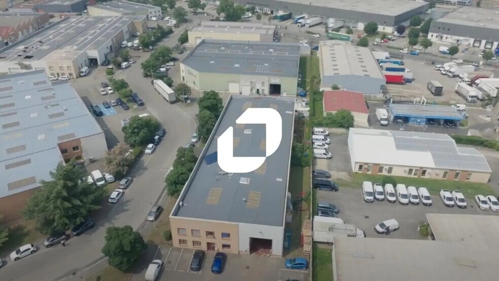 Local d’activités dans Vénissieux à louer - Aérien – Image 2 sur 2