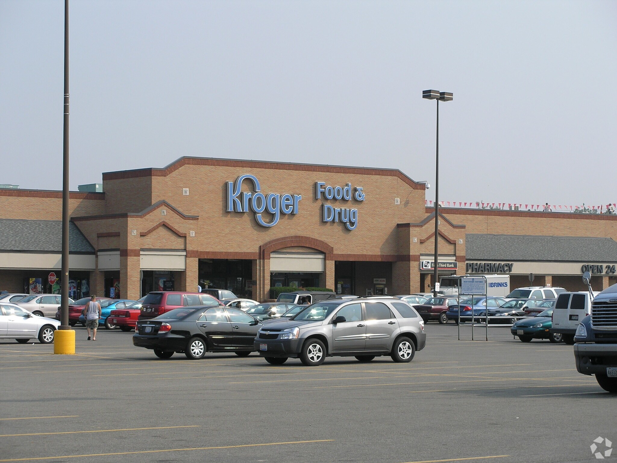 6916-7000 E Broad St, Columbus, OH à louer Photo de l’immeuble– Image 1 sur 16