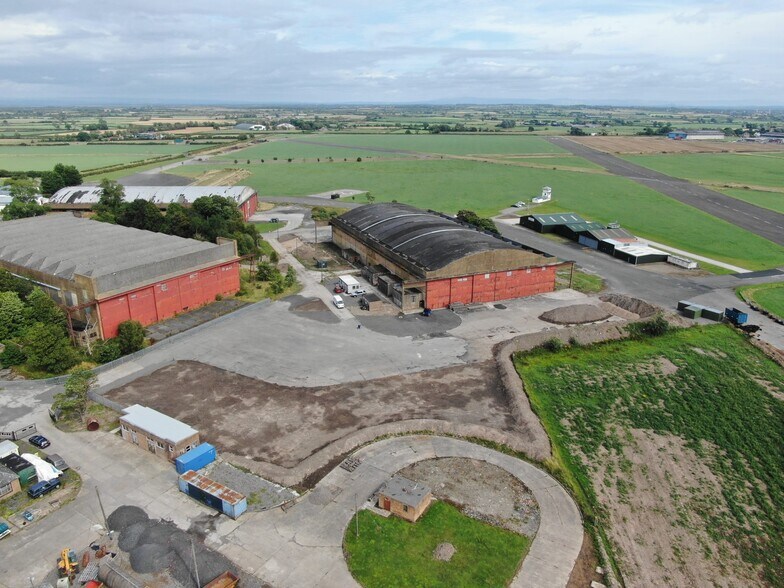 Kirkbride Airfield, Wigton à vendre - Photo de l’immeuble – Image 2 sur 8