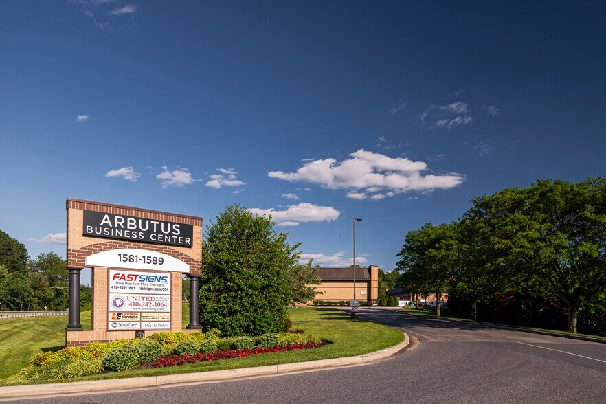 1587 Sulphur Spring Rd, Arbutus, MD à louer - Photo de l’immeuble – Image 2 sur 7