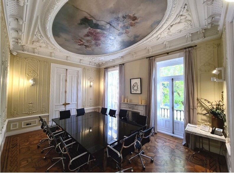 Calle Serrano, 110, Madrid, Madrid à louer - Photo intérieure – Image 2 sur 8