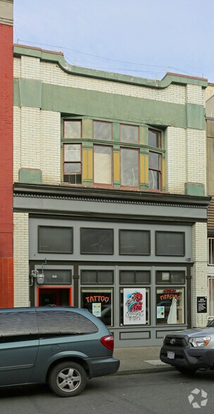 910 Gordon St, Victoria, BC à louer - Photo de l’immeuble – Image 1 sur 3