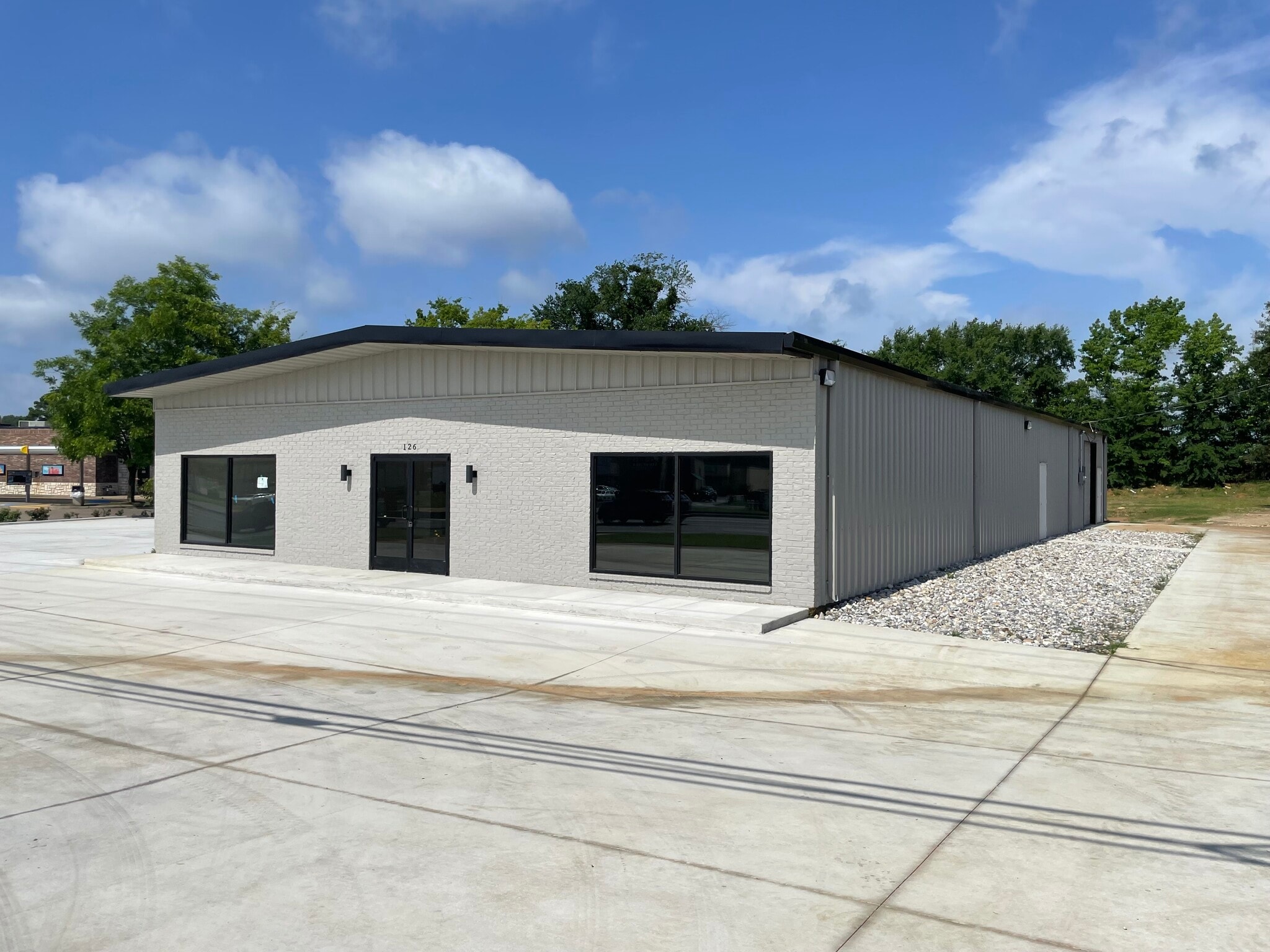 126 N Northwest Loop 323, Tyler, TX à louer Photo de l’immeuble– Image 1 sur 2