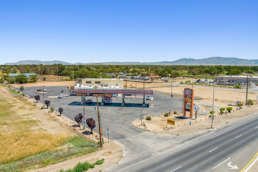 51 I-25-byp Rd, Belen, NM à vendre - Photo de l’immeuble – Image 2 sur 10