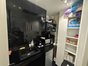 102 Avenue Des Champs Elysées, Paris à louer Photo intérieure– Image 2 sur 7