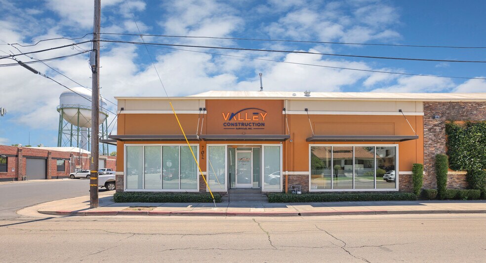 702-714 W Fremont St, Stockton, CA à louer - Photo de l’immeuble – Image 2 sur 47