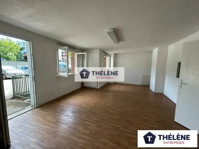 757 Avenue De Villeneuve-Angoulème, Montpellier à vendre - Photo de l’immeuble – Image 1 sur 12