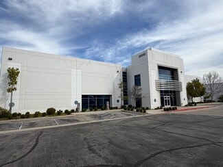 Plus de détails pour 28010 Industry Dr, Santa Clarita, CA - Bureau, Industriel/Logistique à louer
