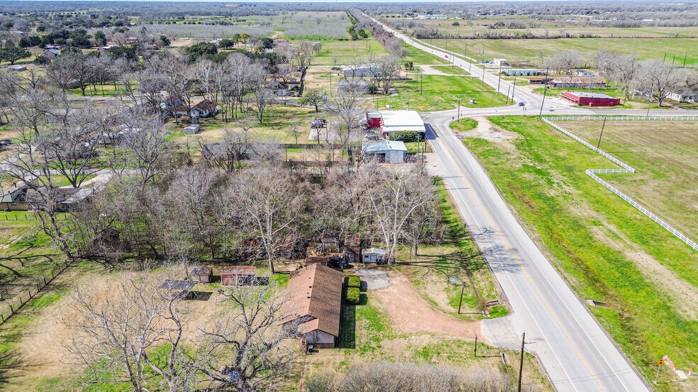 35129 FM 1093, Simonton, TX à vendre - Photo de l’immeuble – Image 2 sur 15