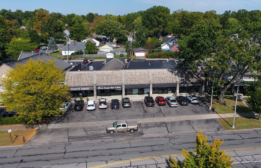 2924-3020 E Broad St, Bexley, OH à louer - Photo de l’immeuble – Image 2 sur 5