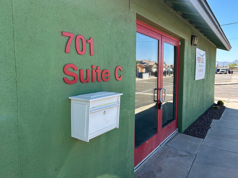 701 E Western Ave, Avondale, AZ à louer - Photo de l’immeuble – Image 2 sur 37