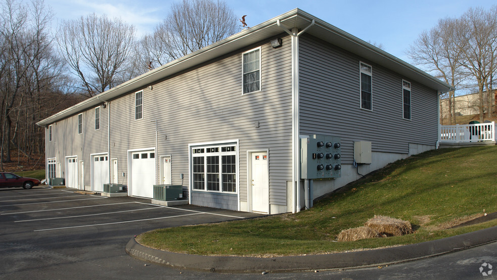3 Inspiration Ln, Chester, CT à louer - Photo de l’immeuble – Image 3 sur 9