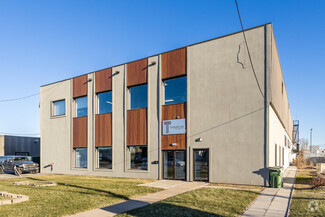 Plus de détails pour 609-649 Montée De Liesse, Saint-Laurent, QC - Industriel/Logistique à vendre