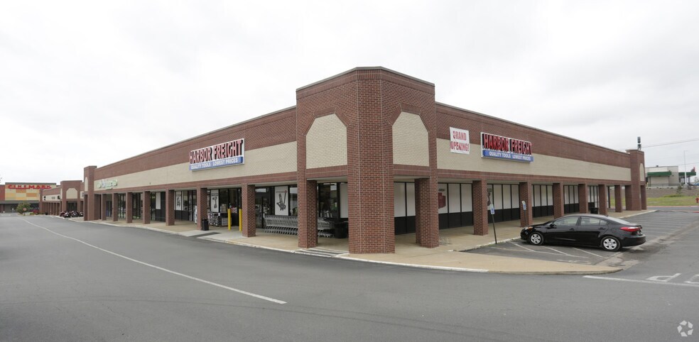 201 Skyline Dr, Conway, AR à louer - Photo principale – Image 1 sur 7
