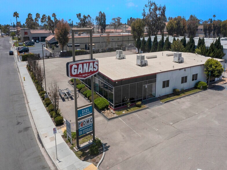 2121 N Oxnard Blvd, Oxnard, CA à louer - Photo de l’immeuble – Image 2 sur 7