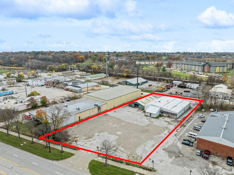 302 2nd St, Coralville, IA à vendre - Photo de l’immeuble – Image 3 sur 6
