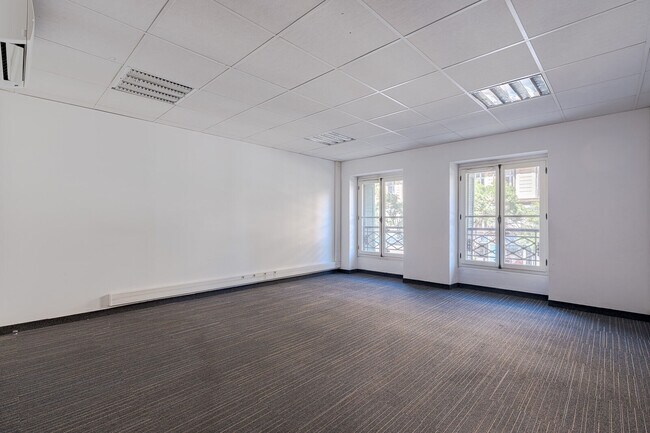 Plus de détails pour 25 Rue De La Republique, Marseille - Bureau à louer