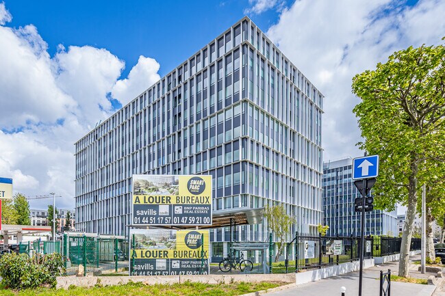 Plus de détails pour 11 Dubonnet Av, Courbevoie - Bureau à louer