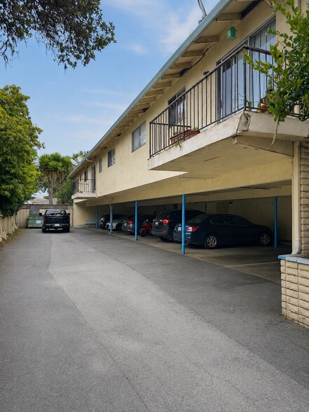 818 Sunset Dr, Pacific Grove, CA à vendre - Photo de l’immeuble – Image 2 sur 5