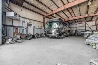 148 Roush Cir, Fairmont, WV à louer Photo intérieure– Image 1 sur 8