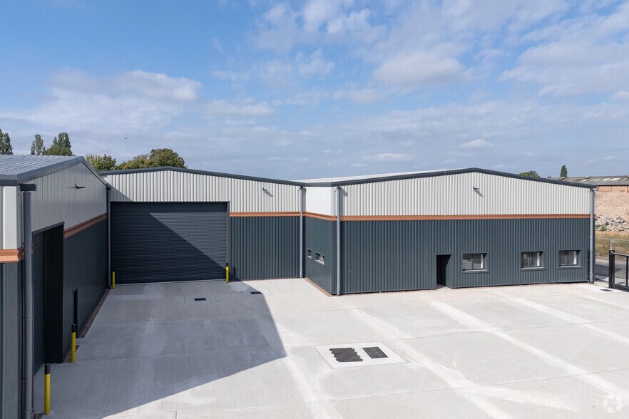 Sinfin Ln, Derby à louer - Photo de l’immeuble – Image 3 sur 15