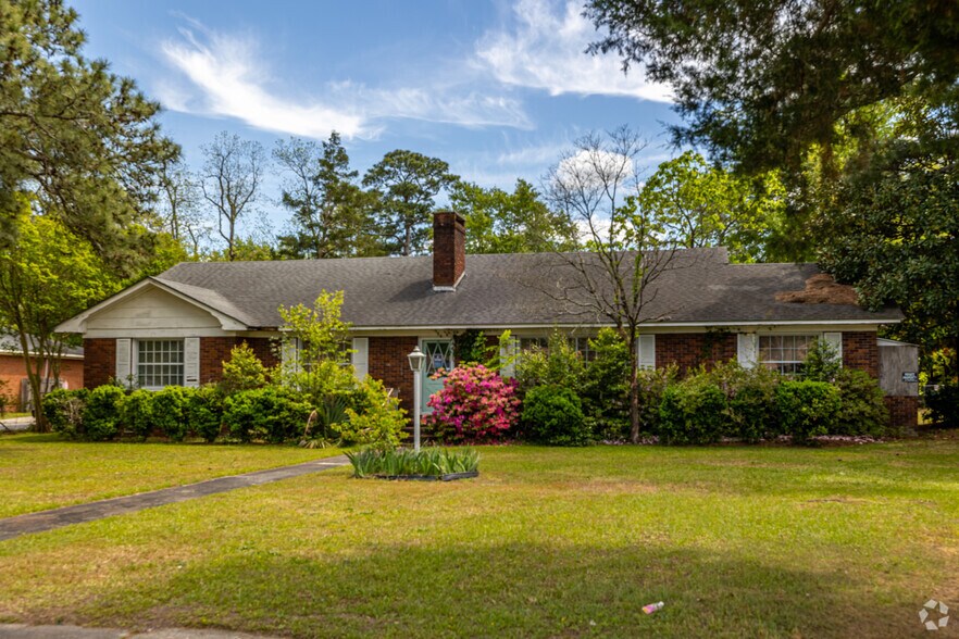 818 S Cashua Dr, Florence, SC à vendre - Photo principale – Image 1 sur 1