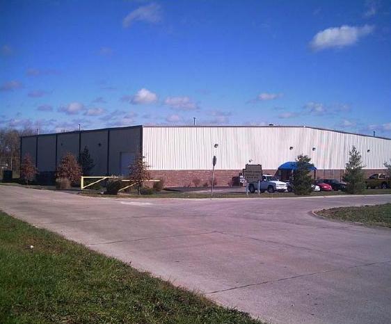 1011 Industrial Ct, Moscow Mills, MO à louer - Photo de l’immeuble – Image 2 sur 7