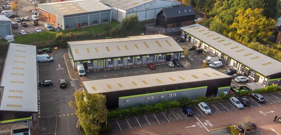 Molly Millars Ln, Wokingham à louer - Photo de l’immeuble – Image 2 sur 2