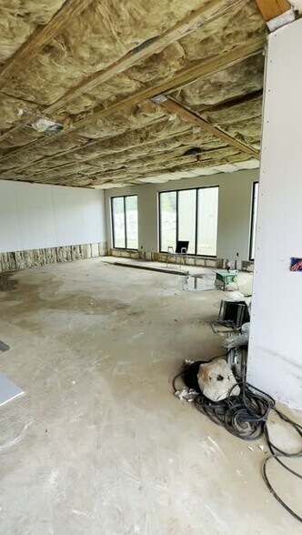 4039 Hanover Way, Ellenwood, GA à louer - Vidéo sur l’annonce professionnelle – Image 2 sur 19