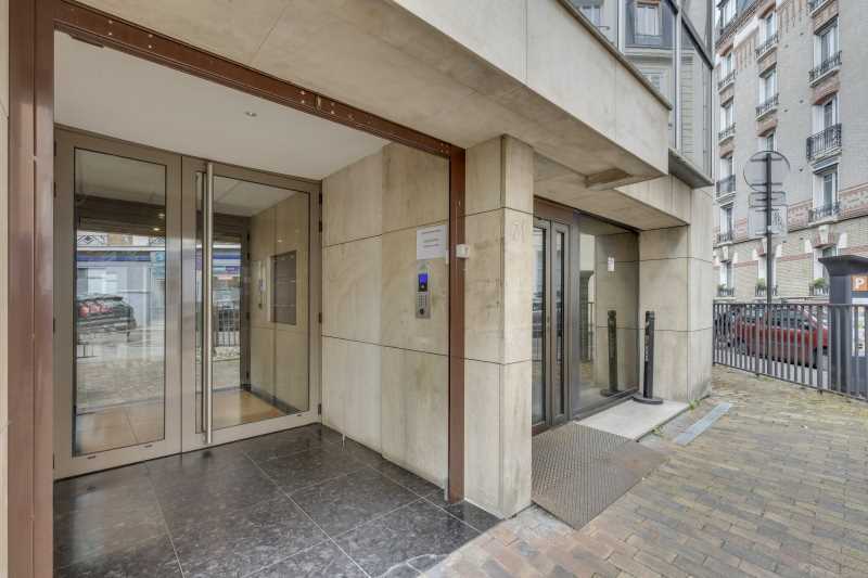 Bureau dans Boulogne-Billancourt à louer - Photo de l’immeuble – Image 3 sur 23