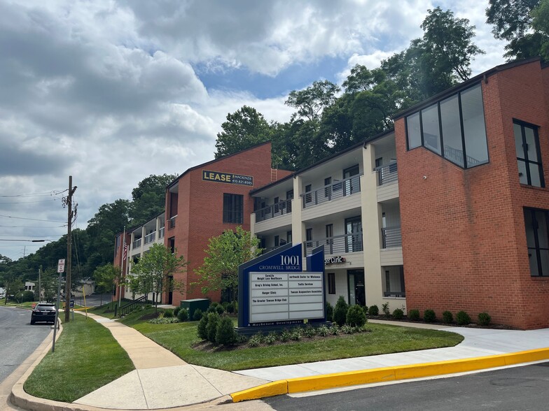 1001 Cromwell Bridge Rd, Towson, MD à louer - Photo de l’immeuble – Image 1 sur 2