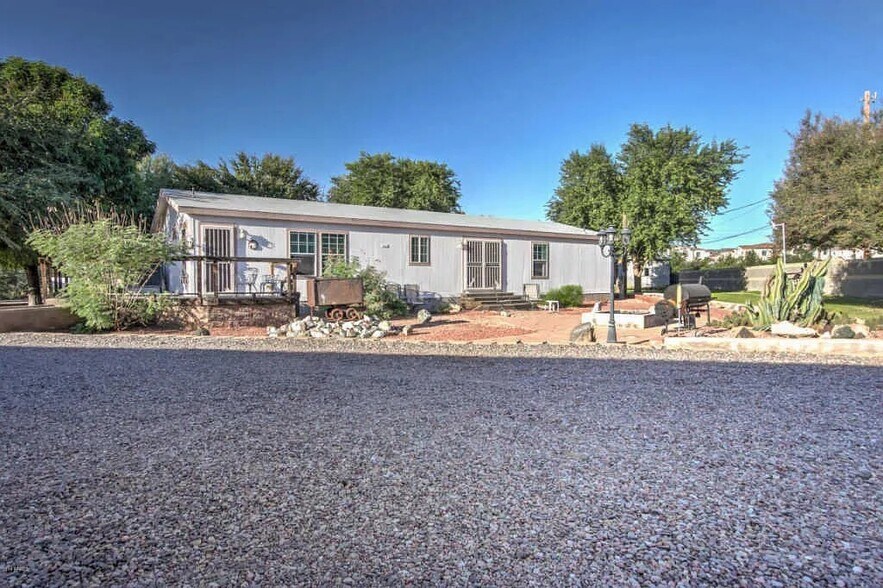 9259 S Priest Dr, Tempe, AZ à louer - Photo de l’immeuble – Image 2 sur 5