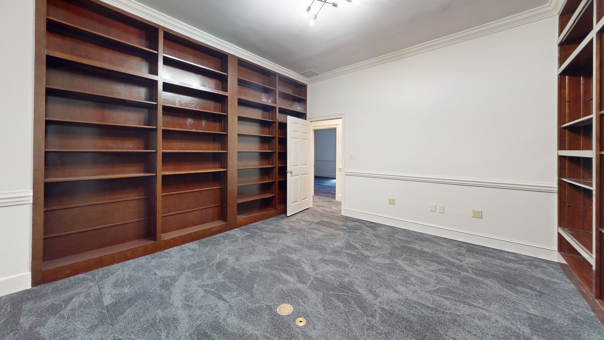 2833 Remington Green Cir, Tallahassee, FL à vendre Photo de l’immeuble– Image 1 sur 33