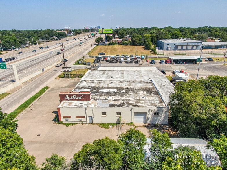3855 South Fwy, Fort Worth, TX à vendre - Photo de l’immeuble – Image 3 sur 5