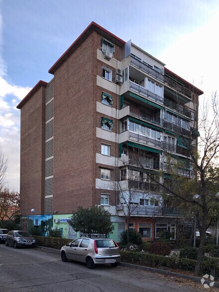 Calle Nazaret, 2, Móstoles, Madrid à vendre - Photo de l’immeuble – Image 2 sur 2