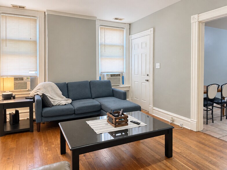 4500 Virginia Ave, Saint Louis, MO à vendre - Photo de l’immeuble – Image 2 sur 9