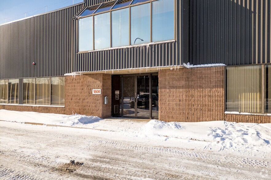 1805 50e Av, Lachine, QC à vendre - Photo de l’immeuble – Image 2 sur 7