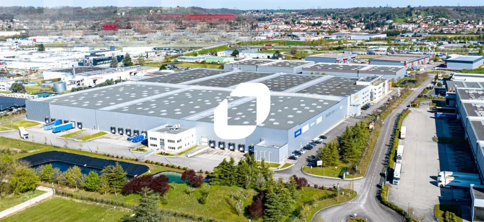 Industriel/Logistique dans Dagneux à louer Photo de l’immeuble– Image 1 sur 7